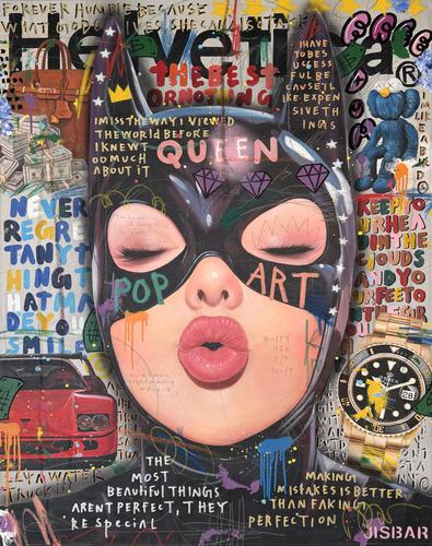 HELVETICA QUEEN CAT WOMAN KISS